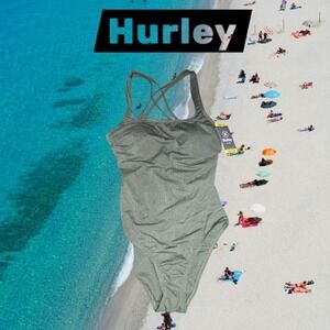 NEW Women's Hurley Amazon Jungle Green Ribbed One Piece Swimsuit Size M‎  (K20)